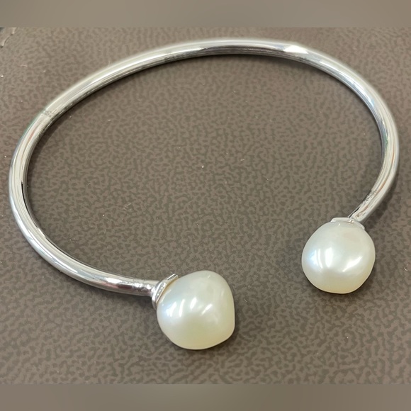 Maison Birks Pearl Bracelet - Picture 2 of 2
